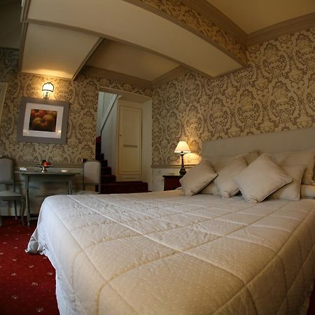 Il Sole Di Ranco Hotel ภายนอก รูปภาพ